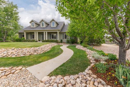 1877 River Run Dr, Huntsville, UT, 84317-9310 | Card Image