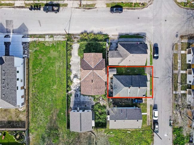 2804 Nettleton St, House other with 2 bedrooms, 1 bathrooms and null parking in Houston TX | Image 5