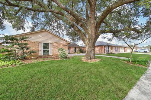 11611 Bonaparte Dr, Cypress, TX, 77429-3901 | Card Image