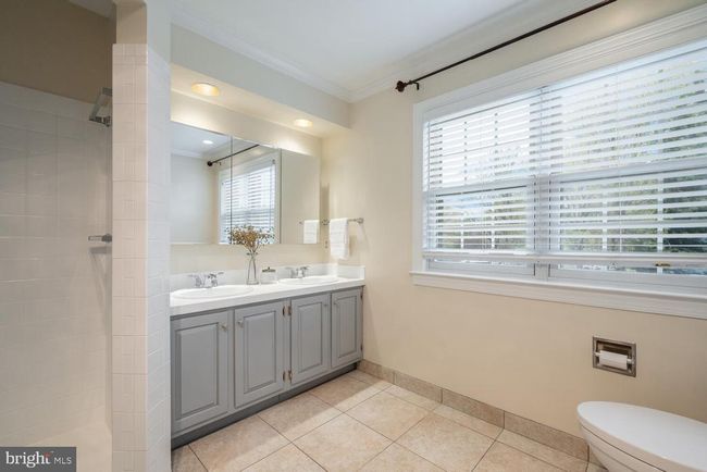 4616 Arlington Blvd, Townhouse with 4 bedrooms, 4 bathrooms and null parking in ARLINGTON VA | Image 19