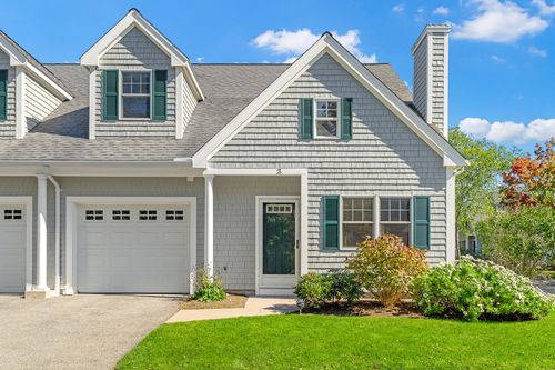 3-52 County Rd, Mattapoisett, MA, 02739-1654 | Card Image
