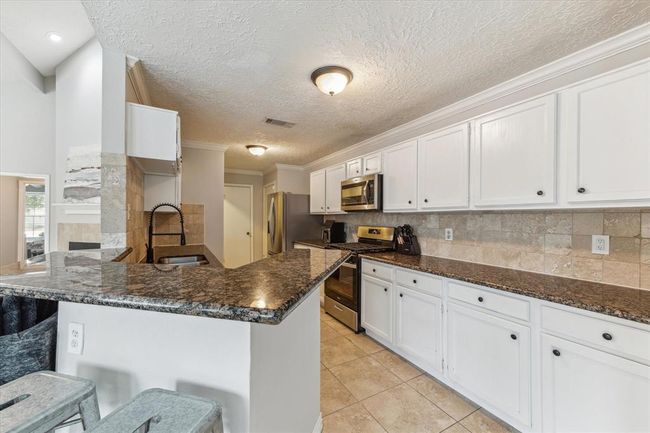 2515 Spring Dusk Ln, House other with 3 bedrooms, 2 bathrooms and 1 parking in Spring TX | Image 7