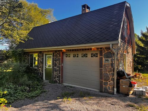 98 Berlin Rd N, Berlin Heights, OH, 44814-9655 | Card Image