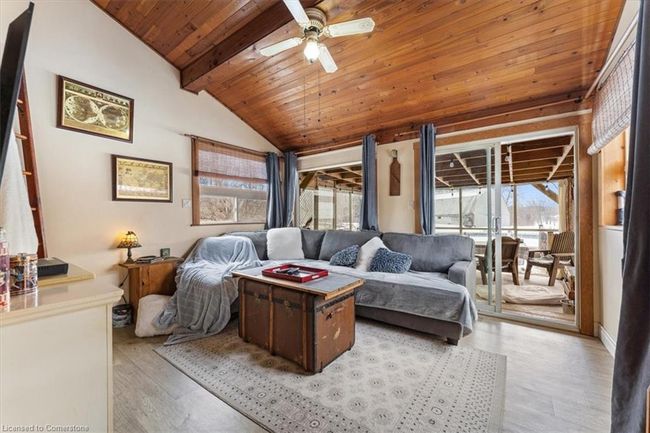 5914 Canborough Rd, House other with 4 bedrooms, 2 bathrooms and 6 parking in Wellandport ON | Image 12