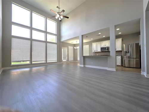 2813 Arbor Brook Ln, Pearland, TX, 77584-3718 | Card Image