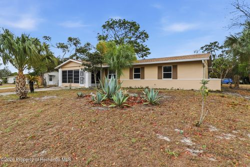 7314 Pinehurst Dr, SPRING HILL, FL, 34606-6253 | Card Image