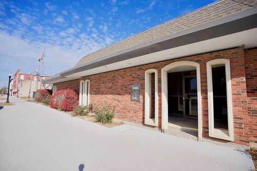 519 6th St, Osawatomie, KS, 66064-1408 | Card Image