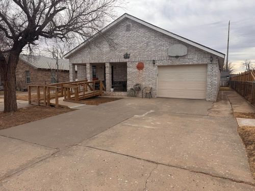 1306 Se 11th Ave, Amarillo, TX, 79102-4109 | Card Image