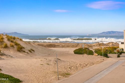 5115 Amalfi Way, Oxnard, CA, 93035-2808 | Card Image