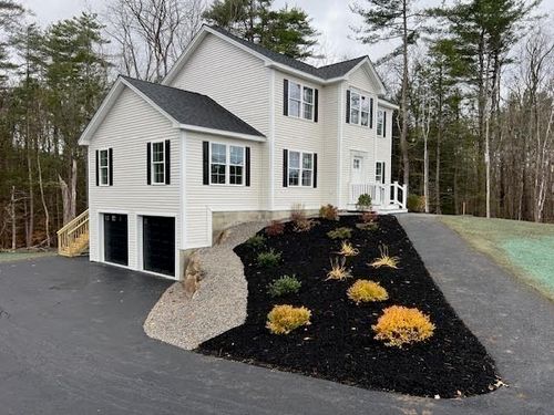 2 Royalston Rd, Phillipston, MA, 01331-9401 | Card Image
