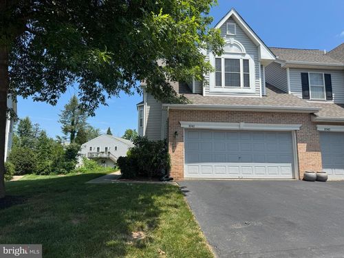 1041 Greenes Way Cir, COLLEGEVILLE, PA, 19426-3182 | Card Image