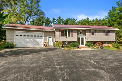 859 6th Ave, Hancock, WI, 54943-9537 | Card Image