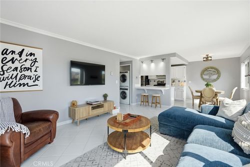 5-785 19th Pl, Long Beach, CA, 90803 | Card Image