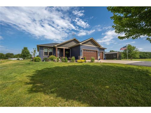 2239 83rd Ave, Osceola, WI, 54020-4555 | Card Image