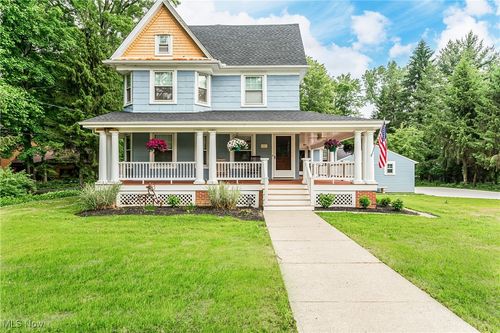 25138 Nobottom Rd, Olmsted Twp, OH, 44138-1552 | Card Image