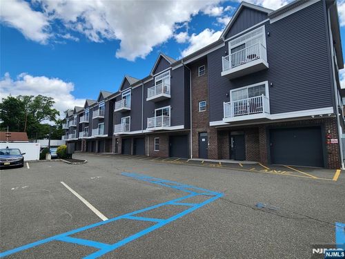59 Willet St, Bloomfield, NJ, 07003-5163 | Card Image