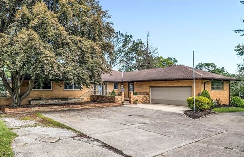 12658 Gardenside Dr, North Royalton, OH, 44133-1014 | Card Image