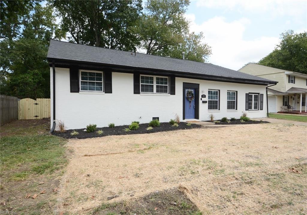 Chatsworth Dr, Newport News, VA 23601