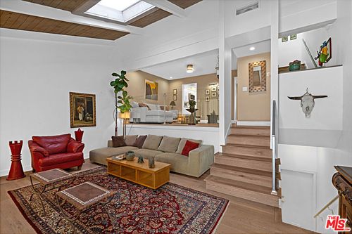 apt-f-11824 Moorpark St, Studio City, CA, 91604-2169 | Card Image