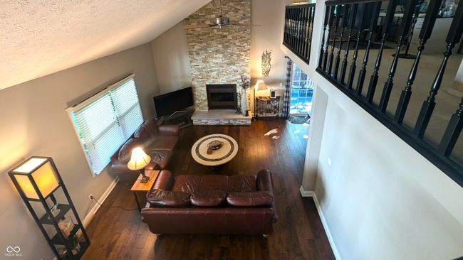 7433 Prairie Lake Dr, Condo with 1 bedrooms, 2 bathrooms and null parking in Indianapolis IN | Image 7