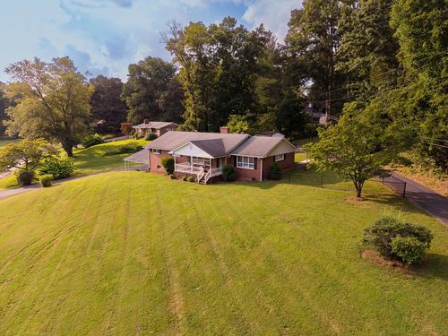 416 Robinson Rd, Mcminnville, TN, 37110-8300 | Card Image