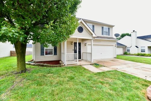 11233 Autumn Harvest Dr, Fishers, IN, 46038-2973 | Card Image