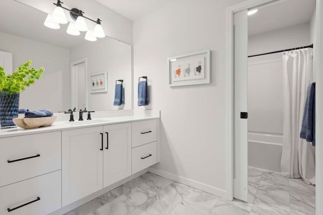 Photo taken from previous model with a similar floorplan. While similar, some options shown in the picture may not be included in this pricing. Please ask for a detailed list of included features for this listing. | Image 56
