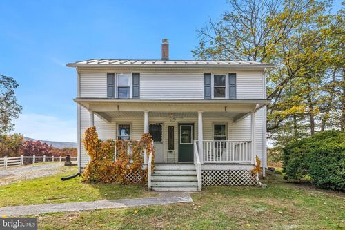 84 Gunn Ln, Woodstock, VA, 22664-2340 | Card Image