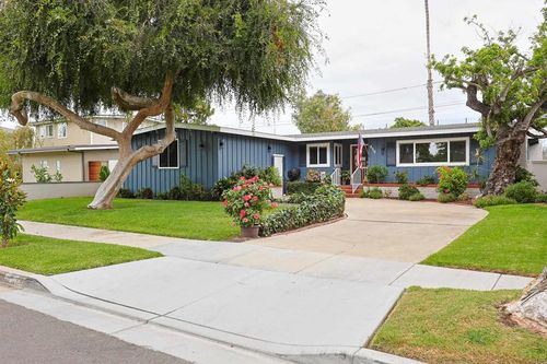850 Coronado Ave, Coronado, CA, 92118-2435 | Card Image