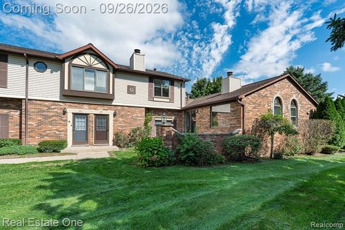 25-2297 London Bridge Dr, Rochester Hills, MI, 48307-4263 | Card Image