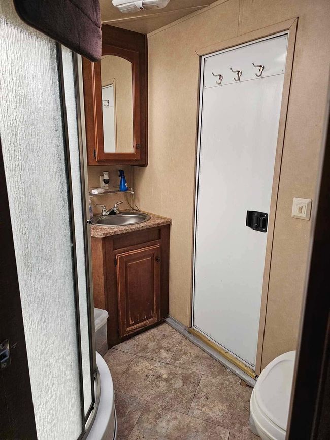 Camper 5 | Image 54