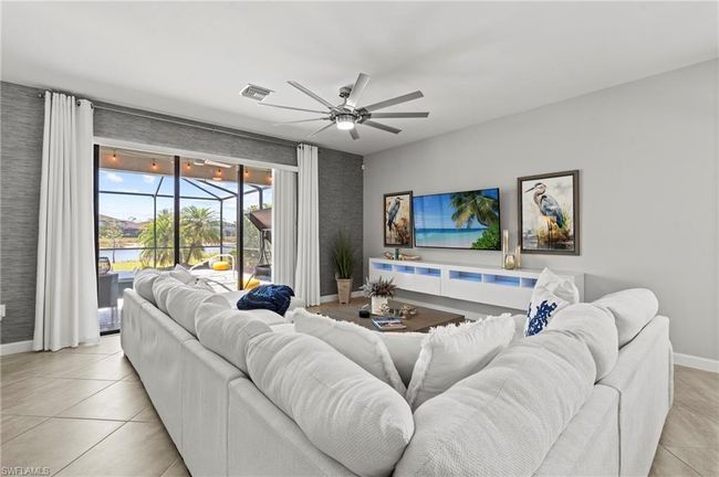 11690 Timber Creek Dr, House other with 4 bedrooms, 3 bathrooms and 2 parking in FORT MYERS FL | Image 8