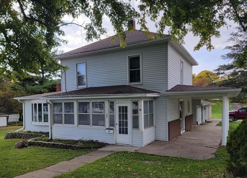 321 N Vine St, West Union, IA, 52175-1228 | Card Image