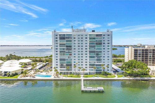 8b-7200 Sunshine Skyway Ln S, ST PETERSBURG, FL, 33711-4929 | Card Image