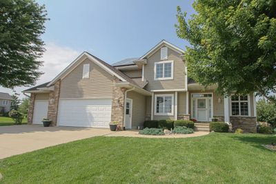 600 Rosedale Drive, House other with 4 bedrooms, 3 bathrooms and null parking in Center Point IA | Image 2