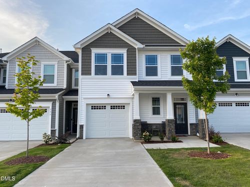 759 Amarra Dr, Fuquay-Varina, NC, 27526-2299 | Card Image