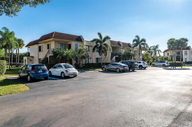 APT-103 - 16431 Blatt Blvd, Condo with 2 bedrooms, 2 bathrooms and null parking in Weston FL | Image 24