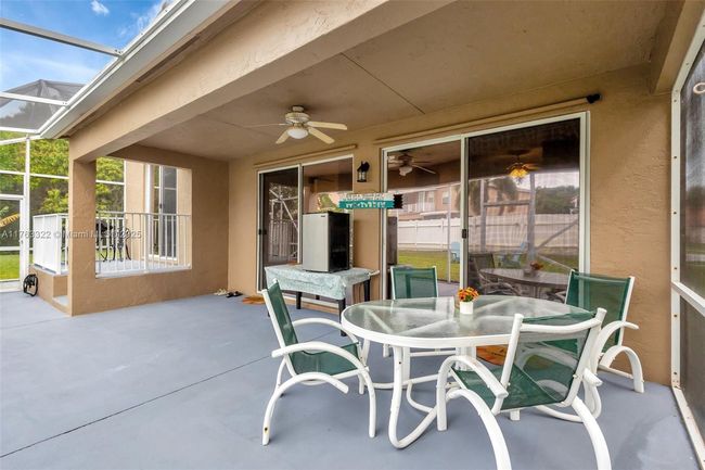 251 Saratoga Blvd E, House other with 4 bedrooms, 3 bathrooms and null parking in Royal Palm Beach FL | Image 34