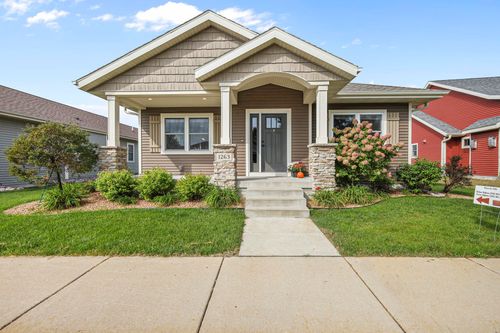 1263 Jacob Drive, Prairie Du Sac, WI, 53578 | Card Image