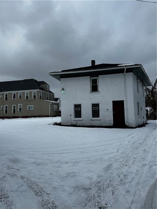 74 Melody St, Rochester, NY, 14608-2124 | Card Image