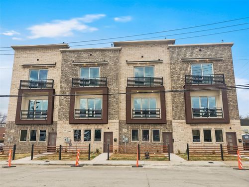 unit-200-324 Feliks Gwozdz Pl, Fort Worth, TX, 76104-7642 | Card Image