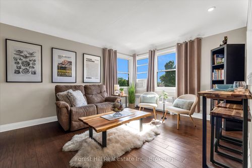 5-2 Stroud Rd, Hamilton, ON, L8S1Z6 | Card Image