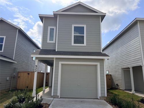 922 Pertuso Ln, Huffman, TX, 77336 | Card Image