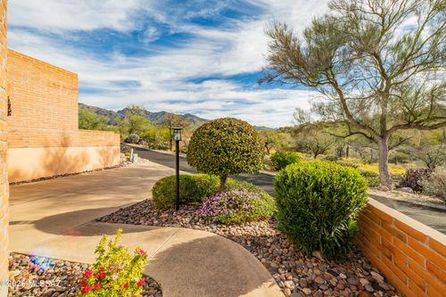 5461 N Camino Del Penoso, Tucson, AZ, 85750 | Card Image