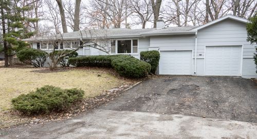 1348 Dairy Ln, Mundelein, IL, 60060-1133 | Card Image