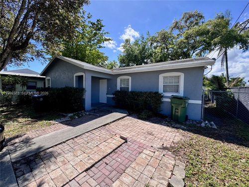 623 Nw 13th Ter, Fort Lauderdale, FL, 33311-7914 | Card Image