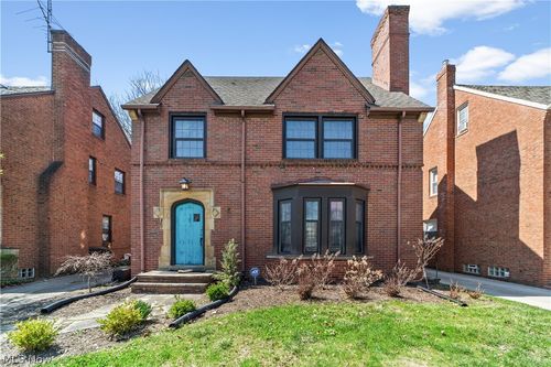 2588 Saybrook Rd, University Heights, OH, 44118-4704 | Card Image