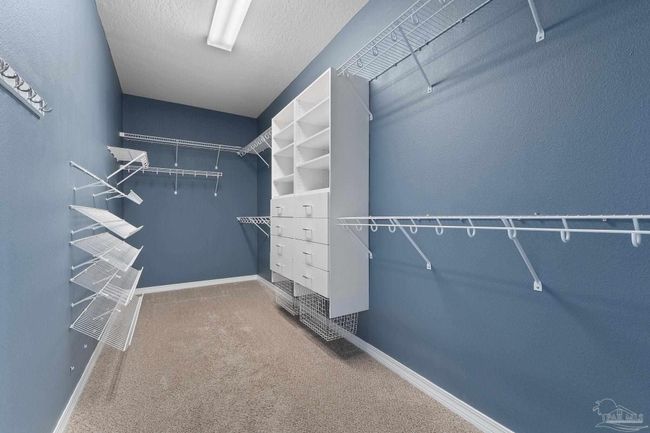 7008 Turnberry Cir, House other with 4 bedrooms, 2 bathrooms and 3 parking in Navarre FL | Image 33