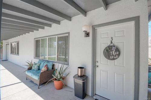 587 El Placer, Palm Springs, CA, 92264 | Card Image