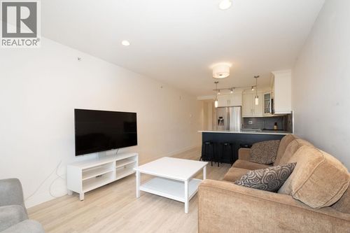 4548 Hastings St, Burnaby, BC, V5C2K4 | Card Image